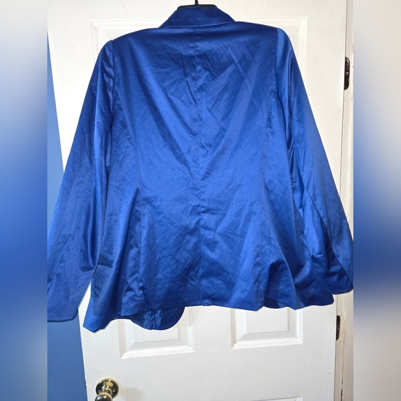 Denim 24/7 Blazer - Picture 2 of 4